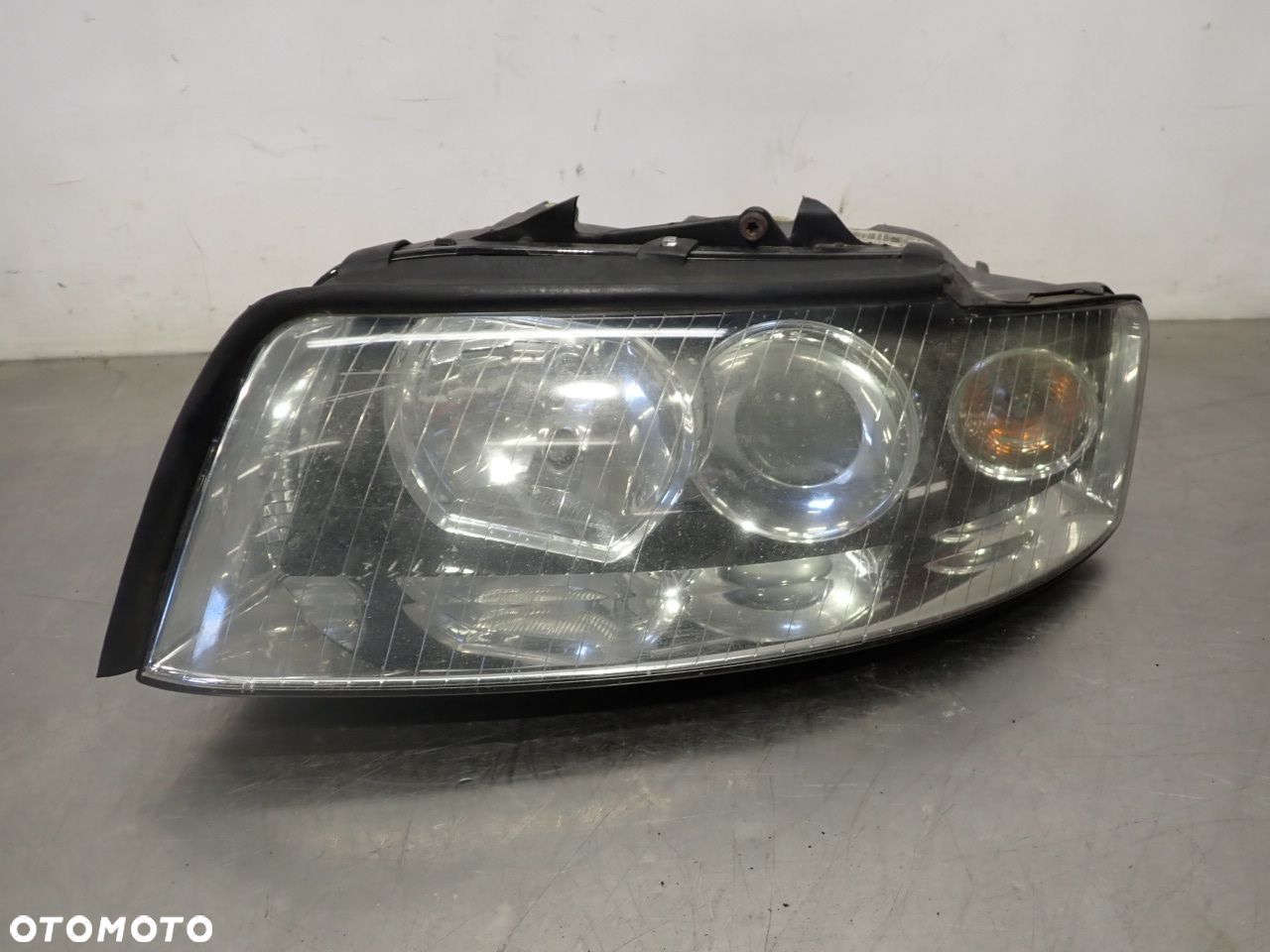 LAMPA LEWA PRZEDNIA XENON AUDI A4 B6 8E0941003S 89027892 - 1