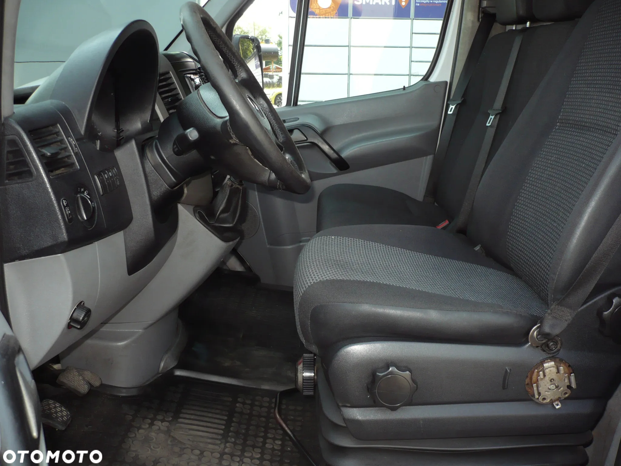 Mercedes-Benz Sprinter - 6
