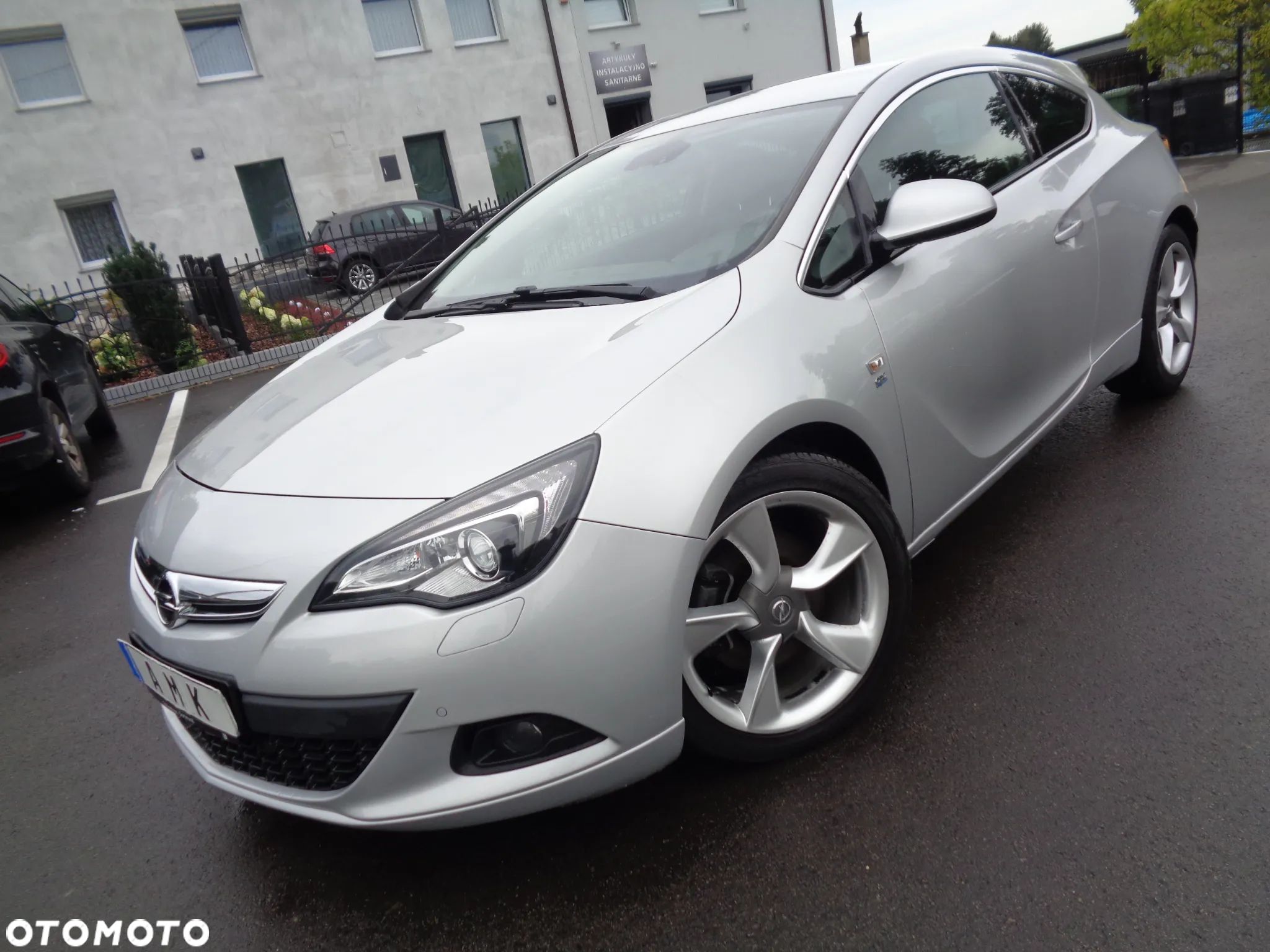 Opel Astra GTC 1.4 Turbo - 1