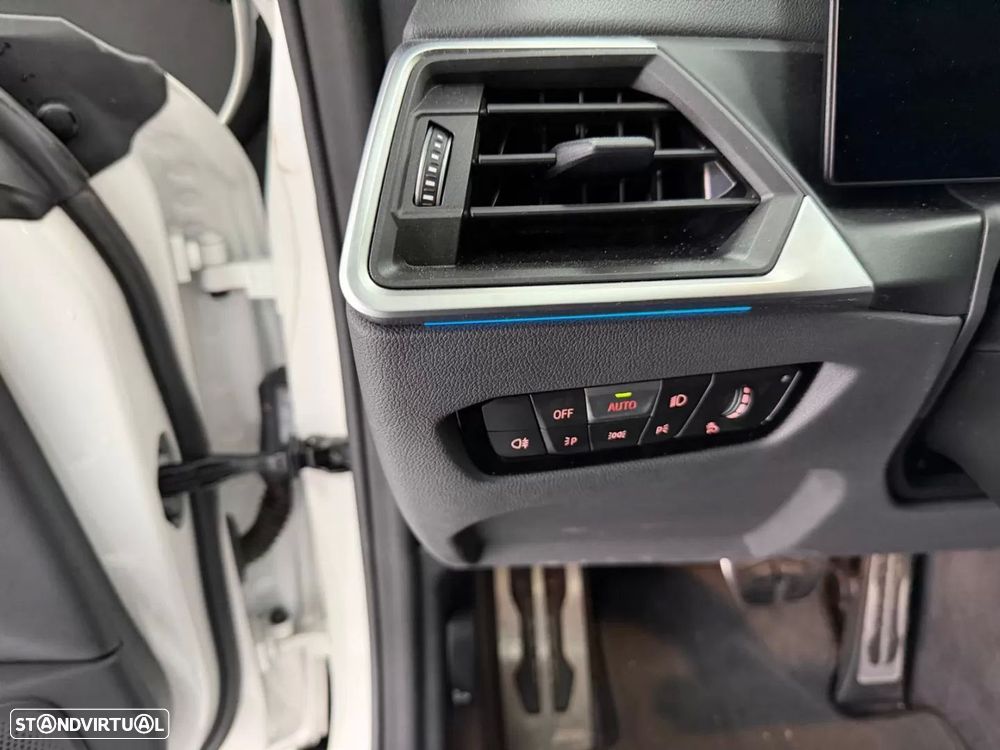 BMW i4 eDrive35 Pack Desportivo M - 14