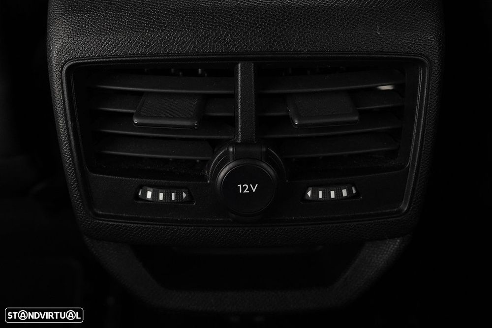 Peugeot 3008 1.2 PureTech GT EAT8 - 22