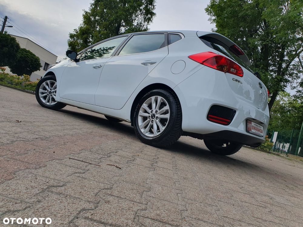 Kia Ceed 1.6 GDI XL - 34