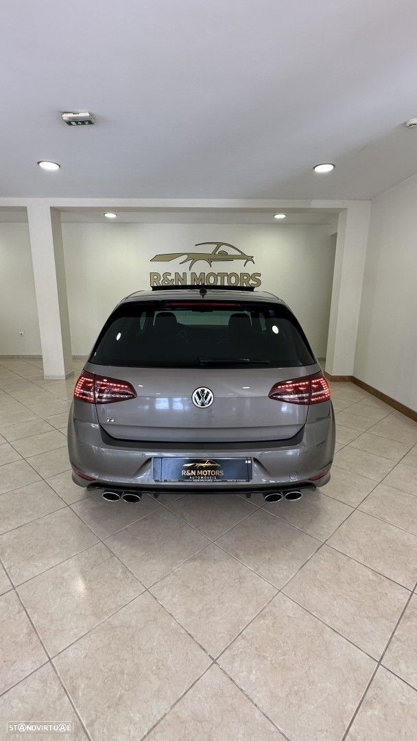 VW Golf R 2.0 TSI OPF 4Motion DSG - 11