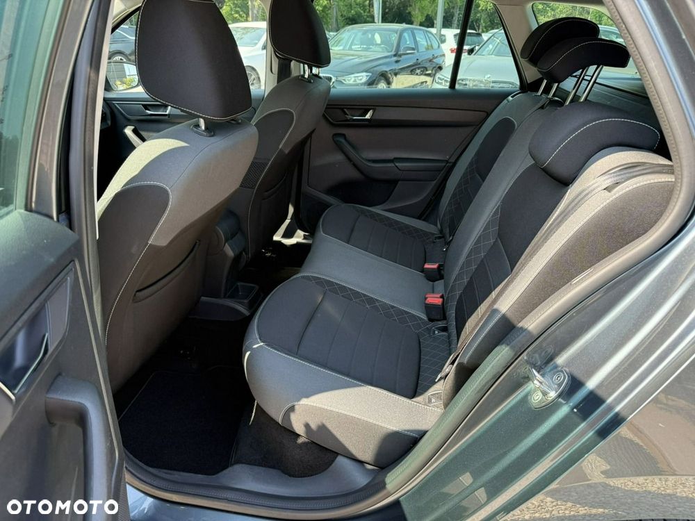 Skoda Fabia 1.0 Ambition - 16