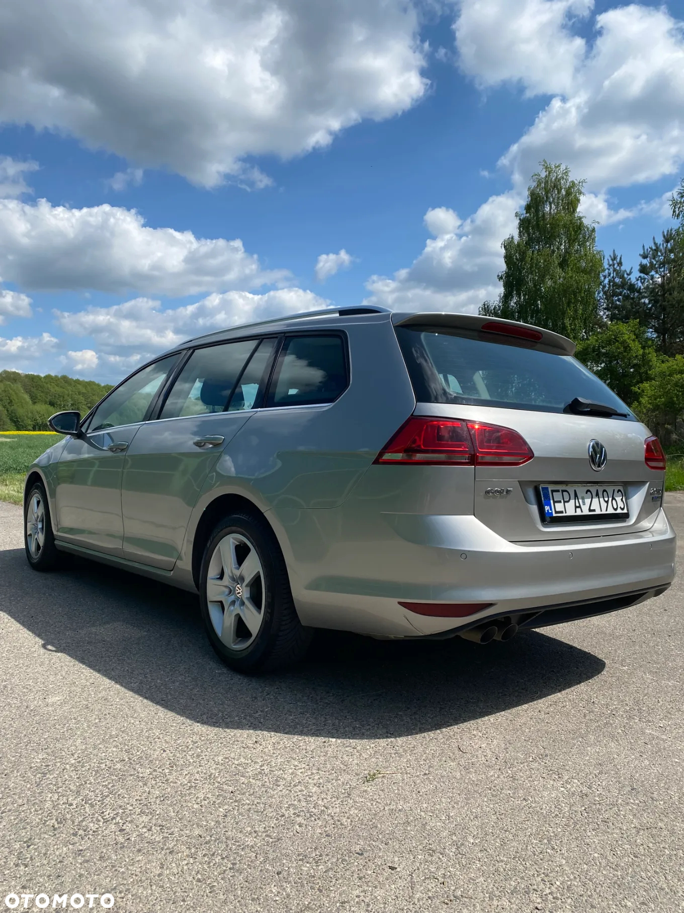 Volkswagen Golf - 8