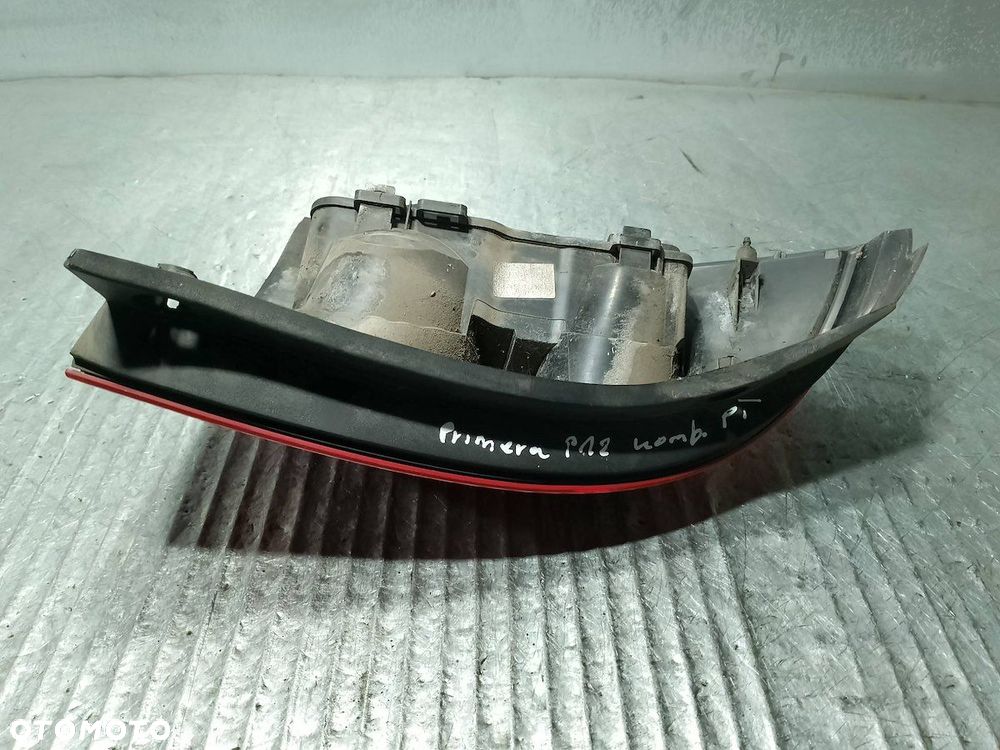 LAMPA TYLNA PRAWA NISSAN PRIMERA P12 ( 03-07 ) KOMBI - 4