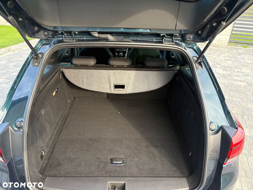 Opel Astra 1.4 Turbo Innovation - 11