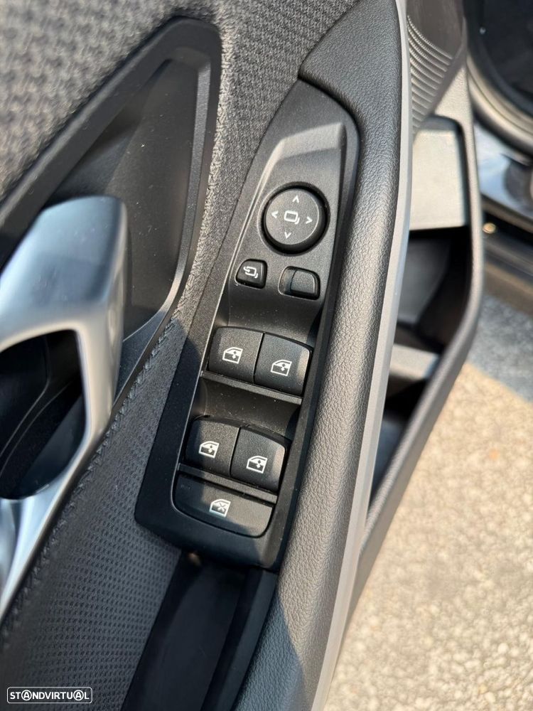 BMW 320 e Auto - 19