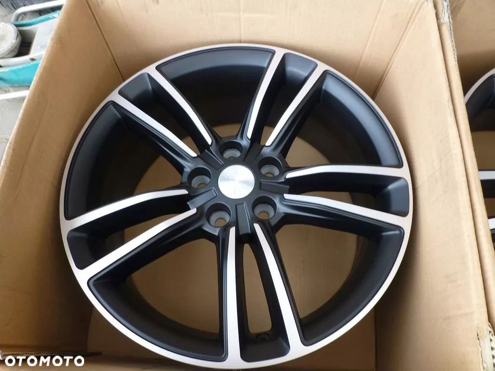 TESLA 3 6007214-00D ORYGINALNE BLCK MAT 19'' - 6