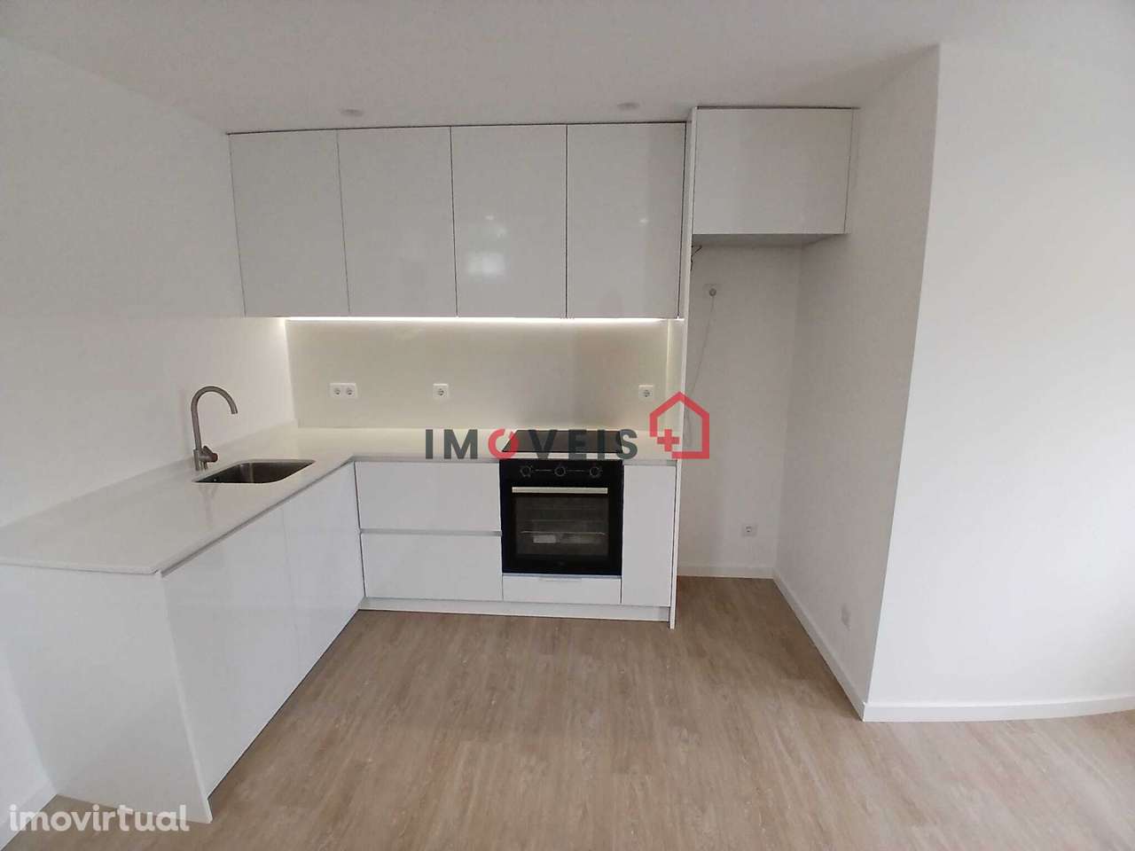 Apartamento T1 - Telheiro - Grande imagem: 3/9