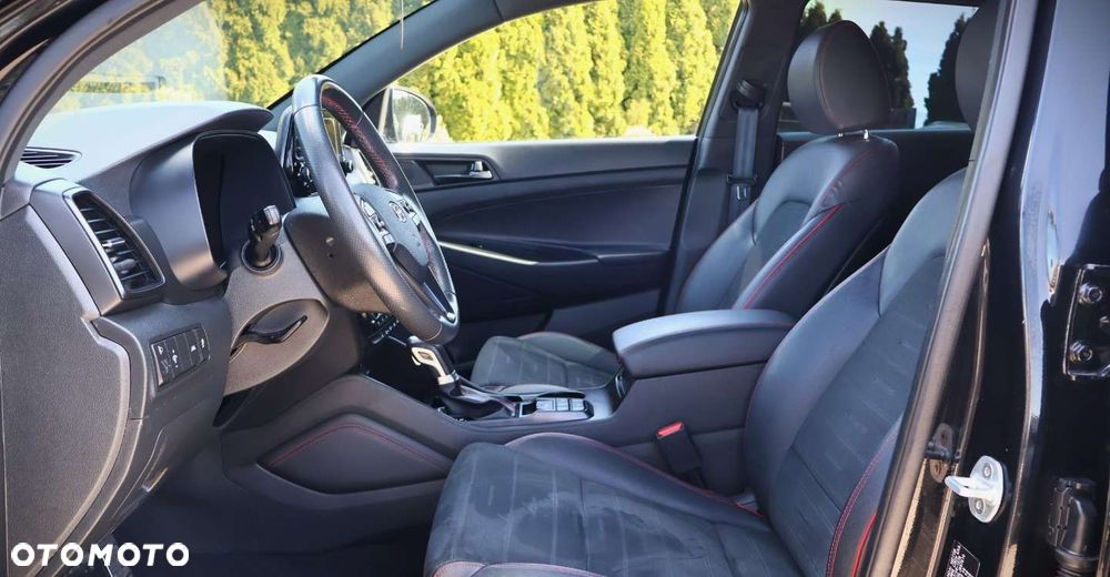 Hyundai Tucson - 13