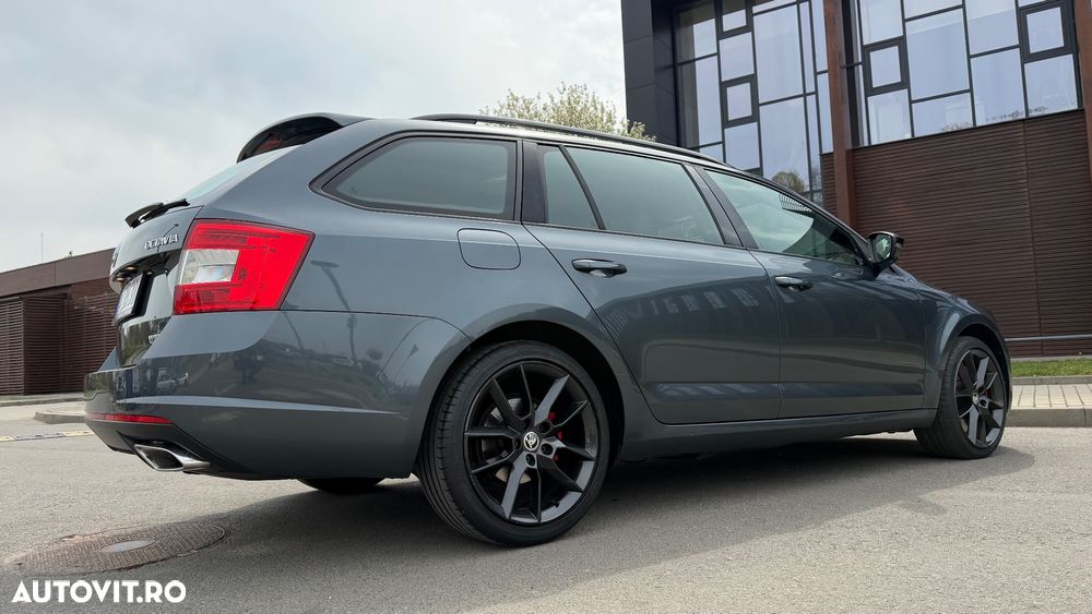 Skoda Octavia 2.0 TDI (Green tec) DSG RS - 23