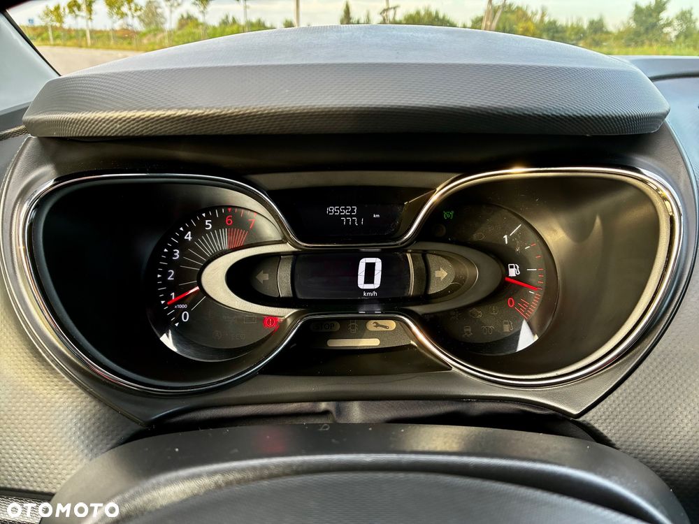 Renault Captur - 15