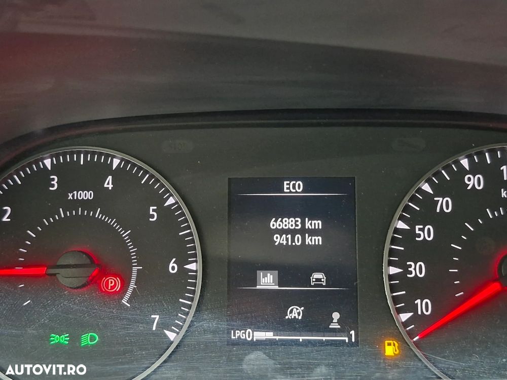 Dacia Logan ECO-G 100 MT6 Prestige - 8