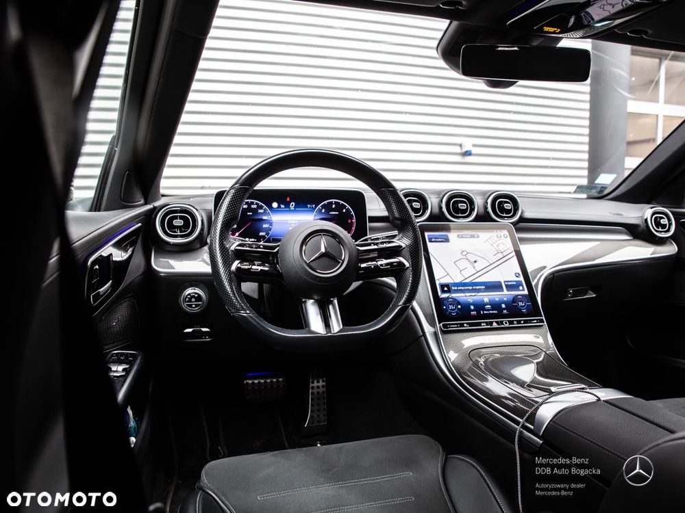 Mercedes-Benz Klasa C 220 d 9G-TRONIC - 24