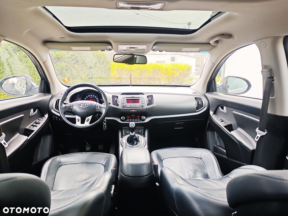 Kia Sportage 2.0 CRDI 4WD Attract - 29