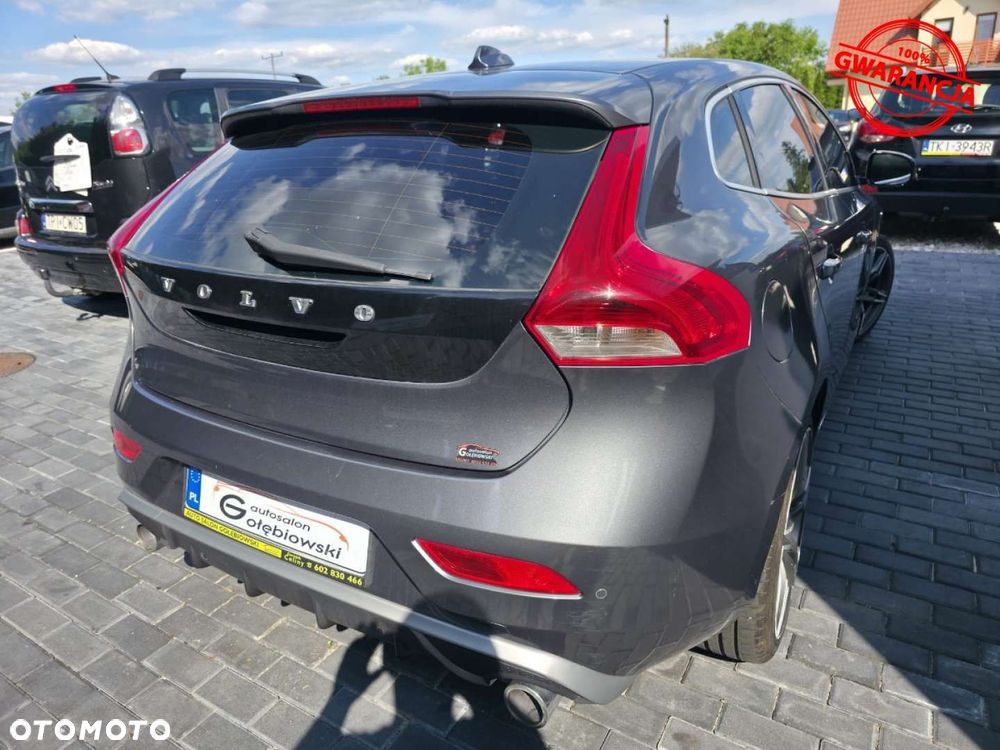 Volvo V40 - 10