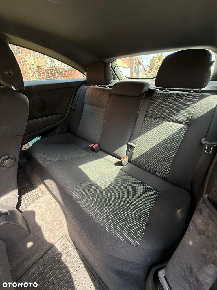 Opel Astra 1.6 Sport - 13