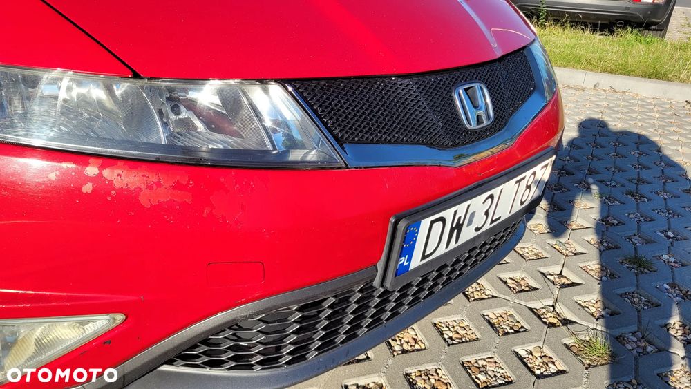 Honda Civic 1.8i-VTEC Sport - 2