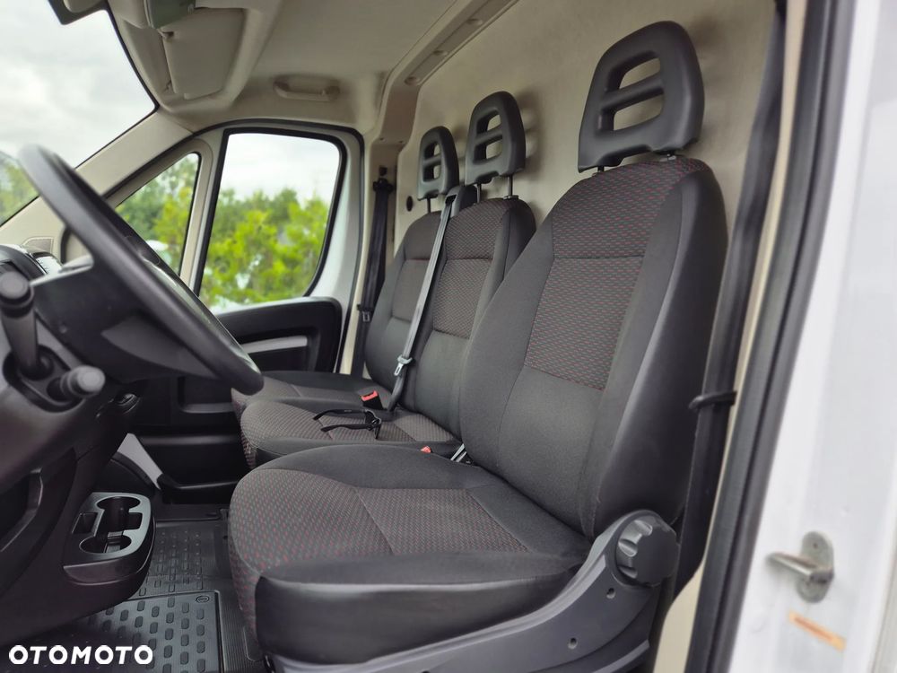 Opel Movano - 12