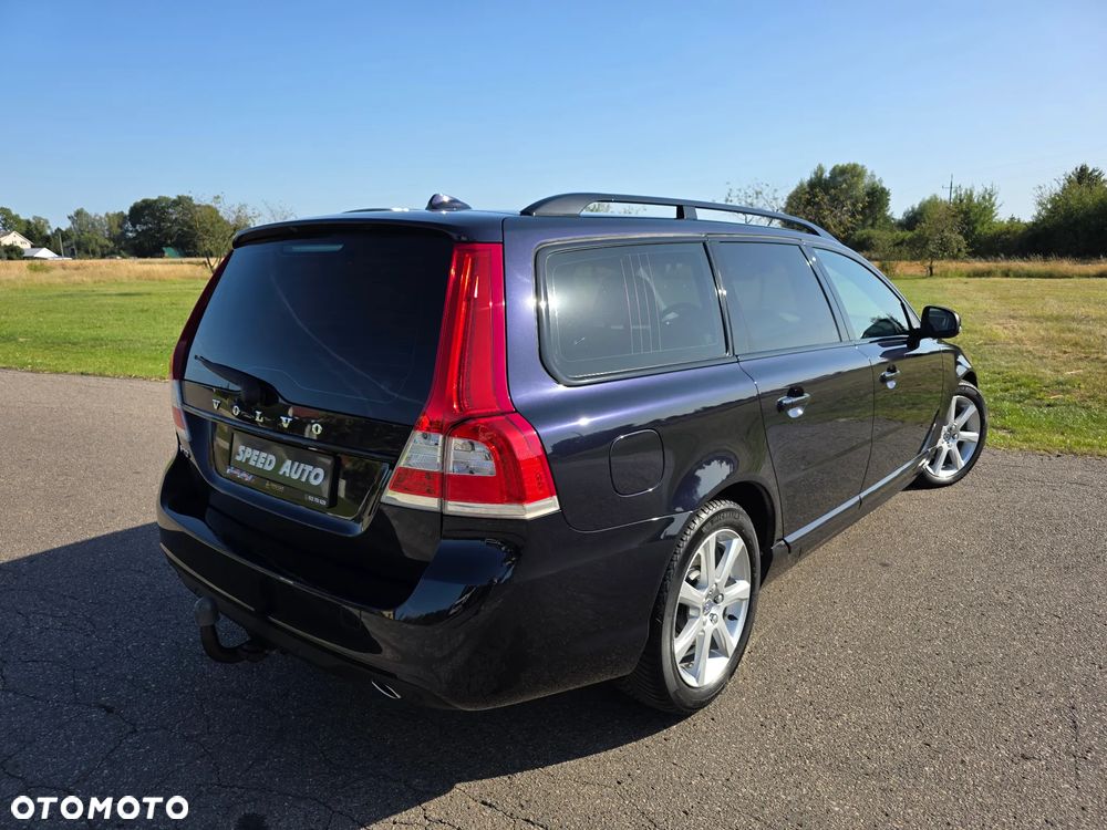 Volvo V70 D4 Geartronic Summum - 6