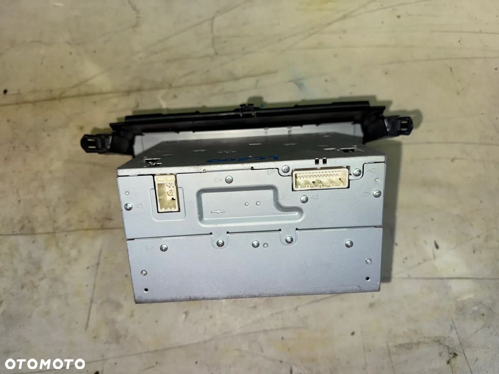 Radioodtwarzacz radio CD Toyota Land Cruiser 200 LC200 86120-60G90 - 3