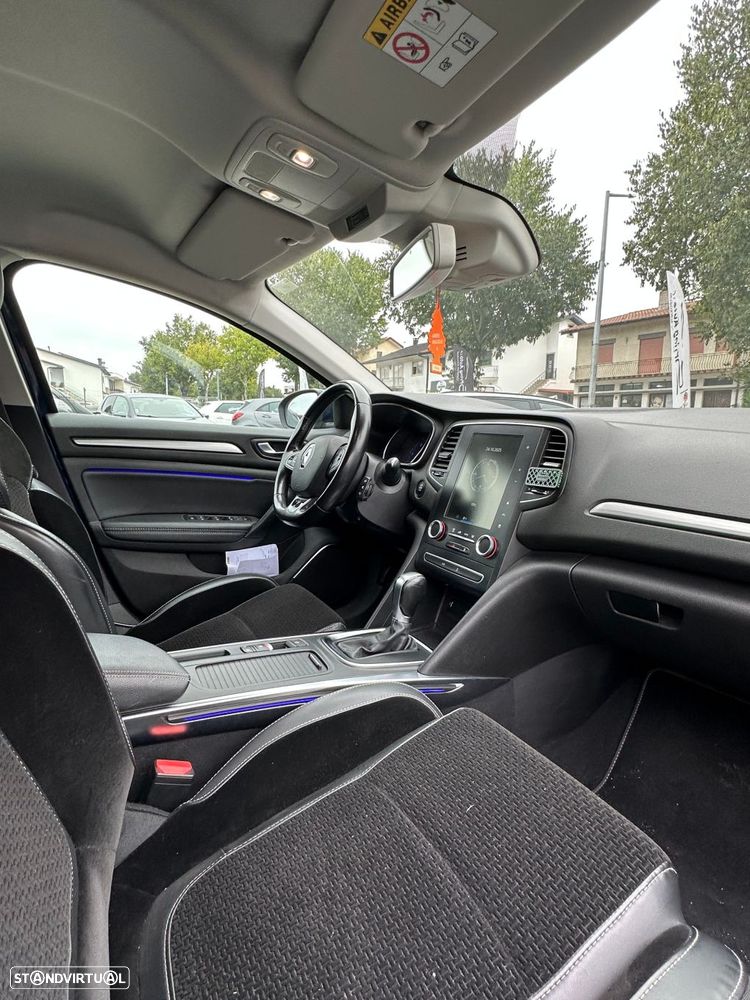 Renault Mégane - 24