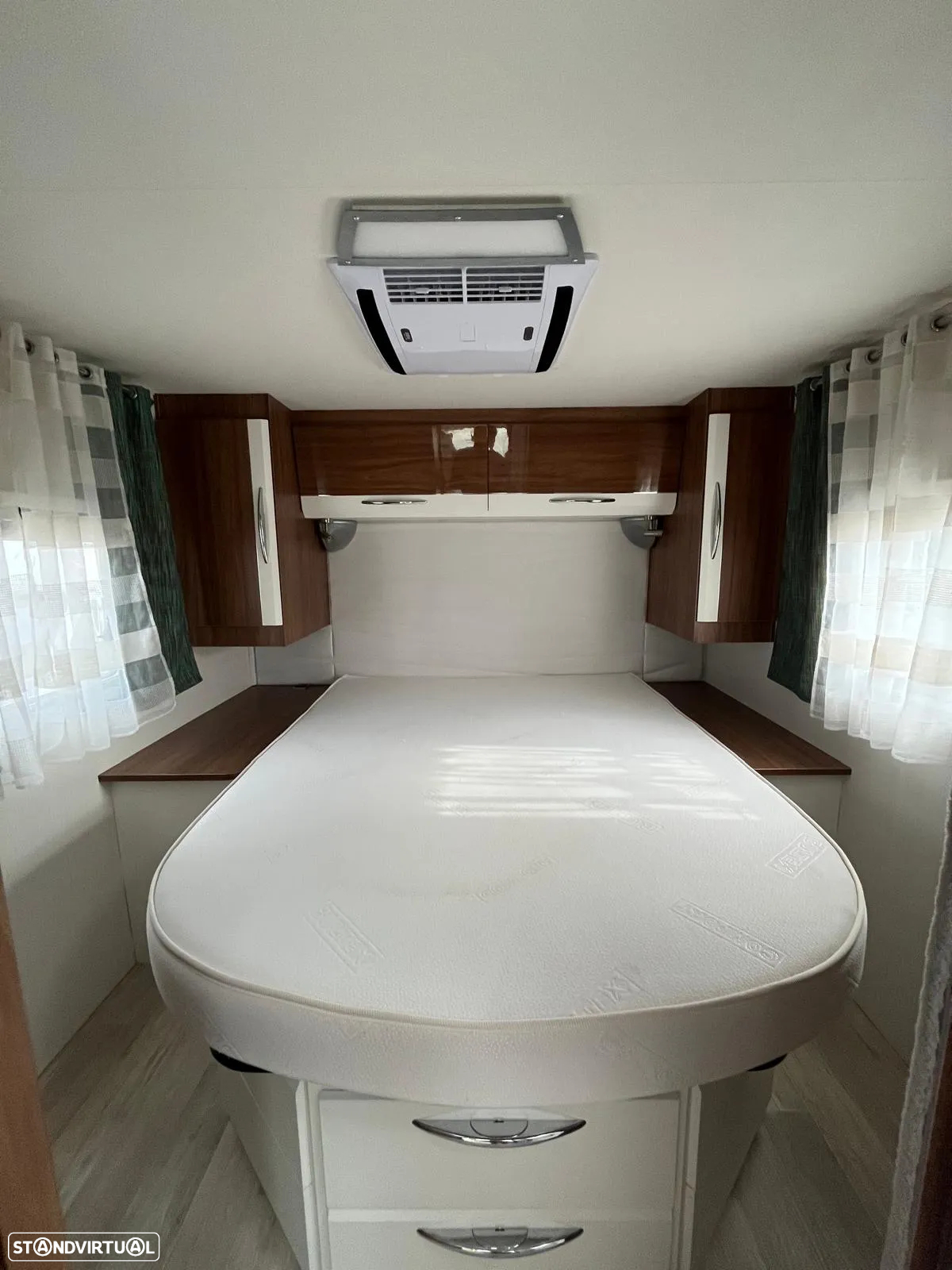 Pilote Essential 746 - 20