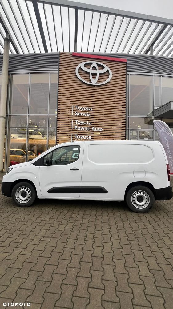 Toyota Proace City - 27
