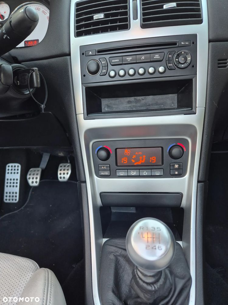 Peugeot 307 CC - 11