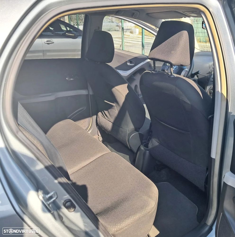 Toyota Yaris 1.0 VVT-i Comfort - 12