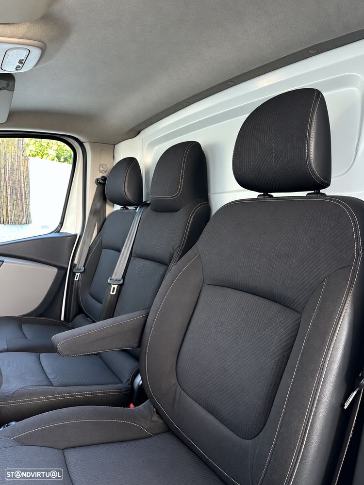 Renault Trafic Grand Combi Expression - 13