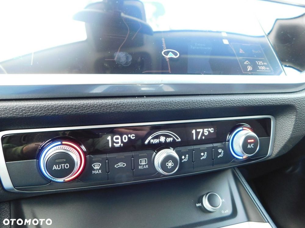 Audi Q3 35 TDI S tronic - 19