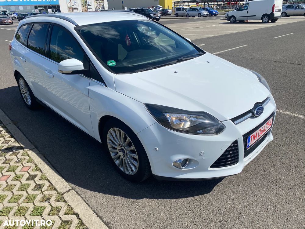 Ford Focus 1.6 TDCi ECOnetic 88g Start-Stopp-Sy Titanium - 4