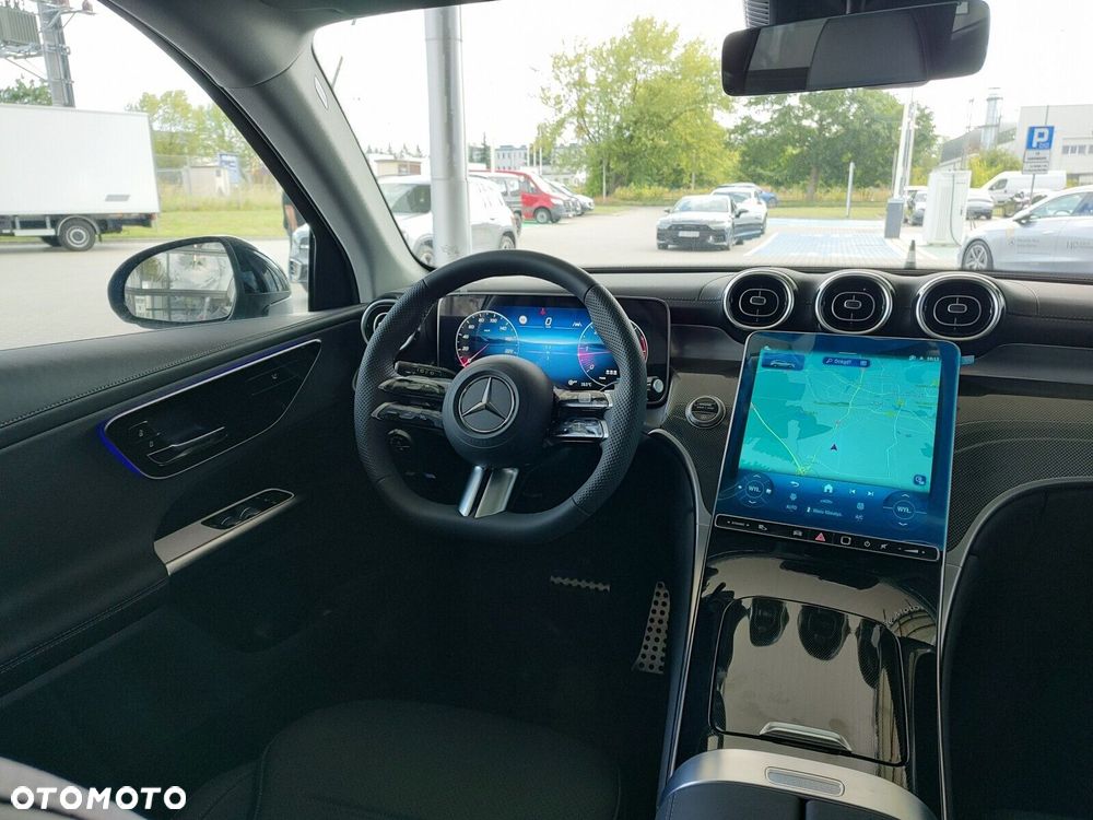 Mercedes-Benz GLC - 13