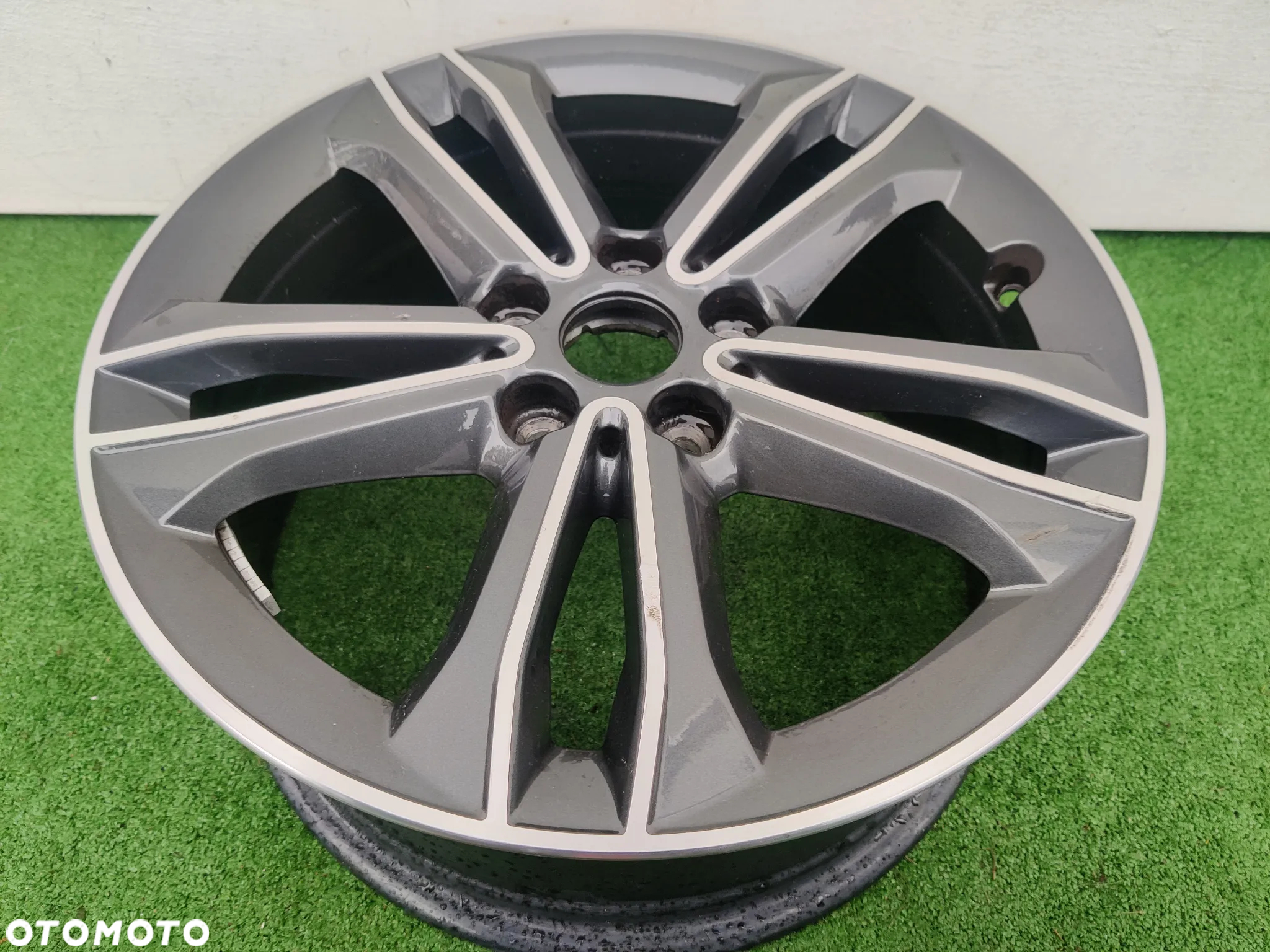 Felga aluminiowa Bmw F40 17 cali - 3