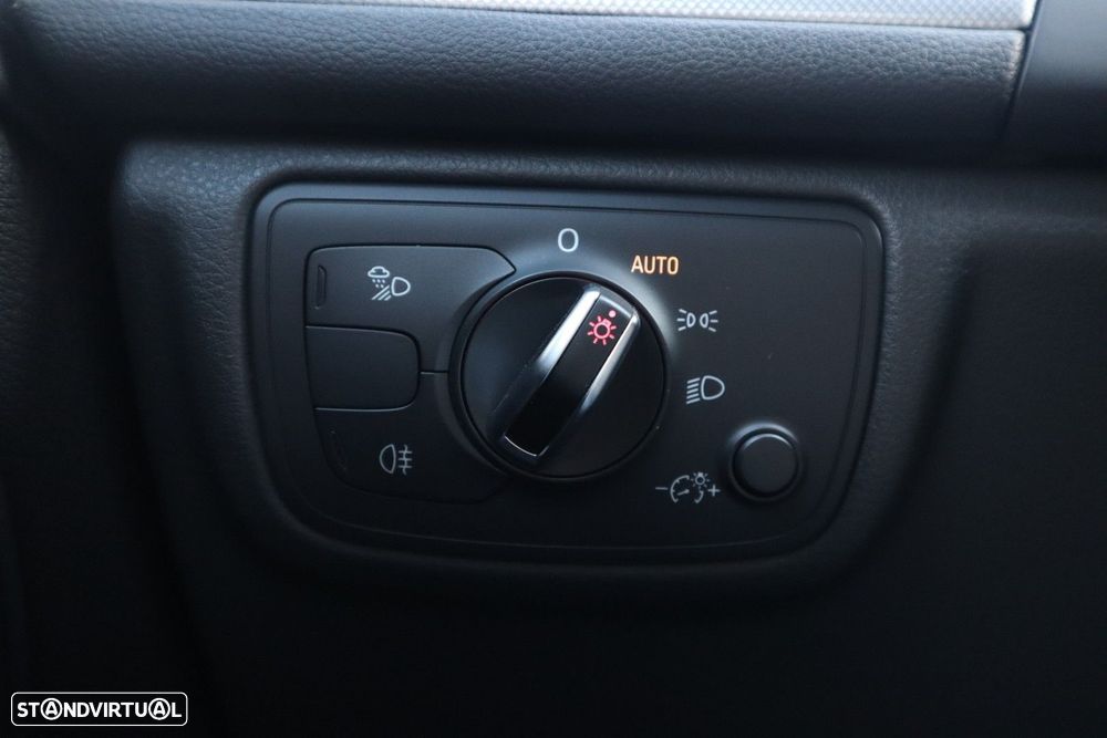 Audi A6 Allroad 3.0 TDi quattro S tronic - 20