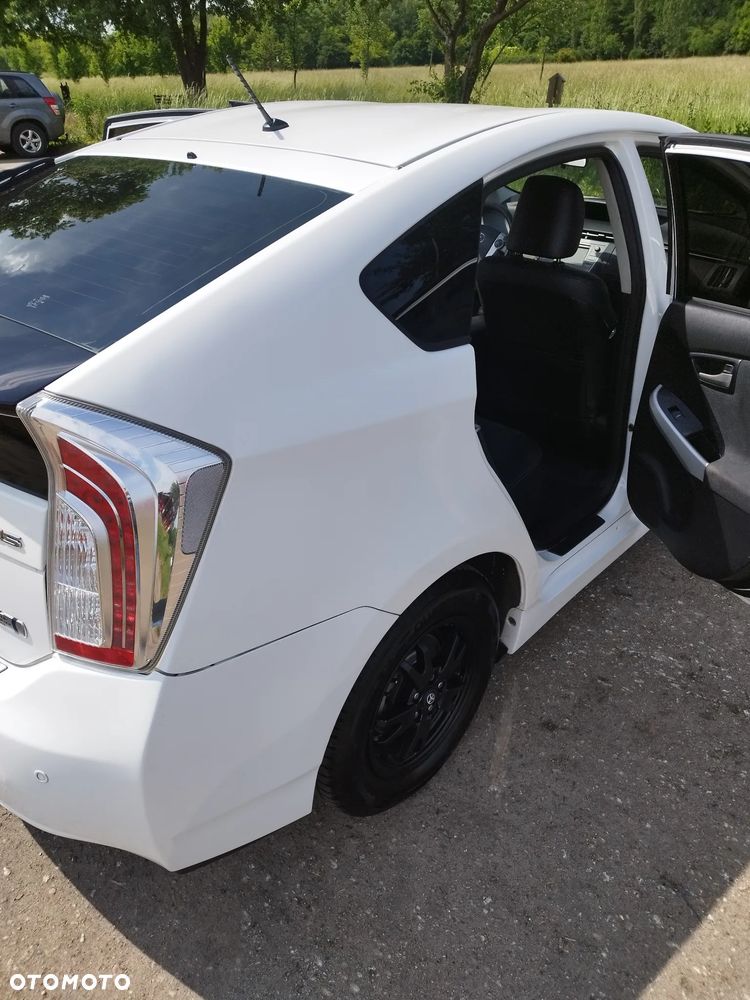 Toyota Prius 1.8 HSD Active - 12