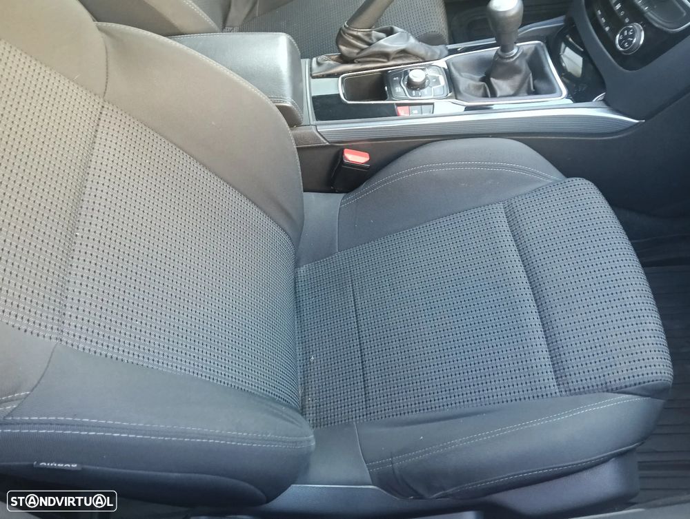 Peugeot 508 SW - 11
