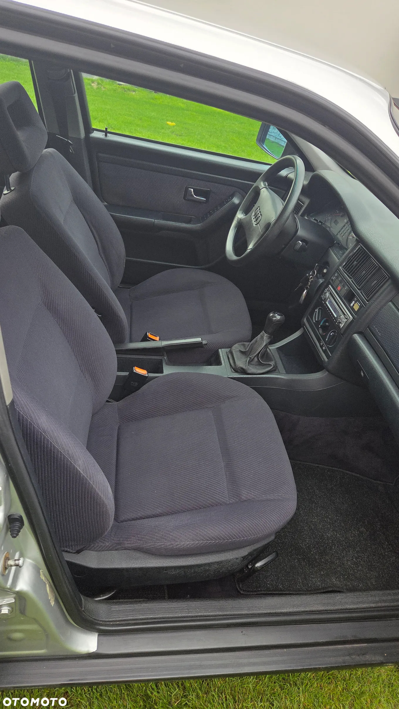 Audi 80 2.0 E - 12