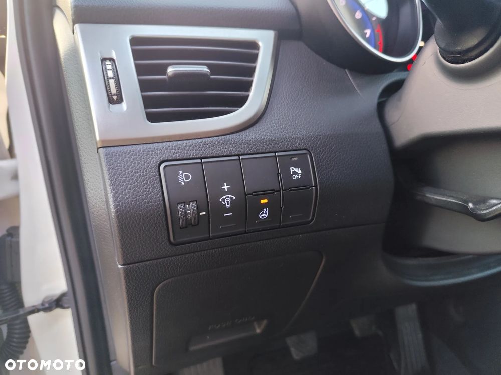 Hyundai i30 1.6 Fifa World Cup Edition - 9