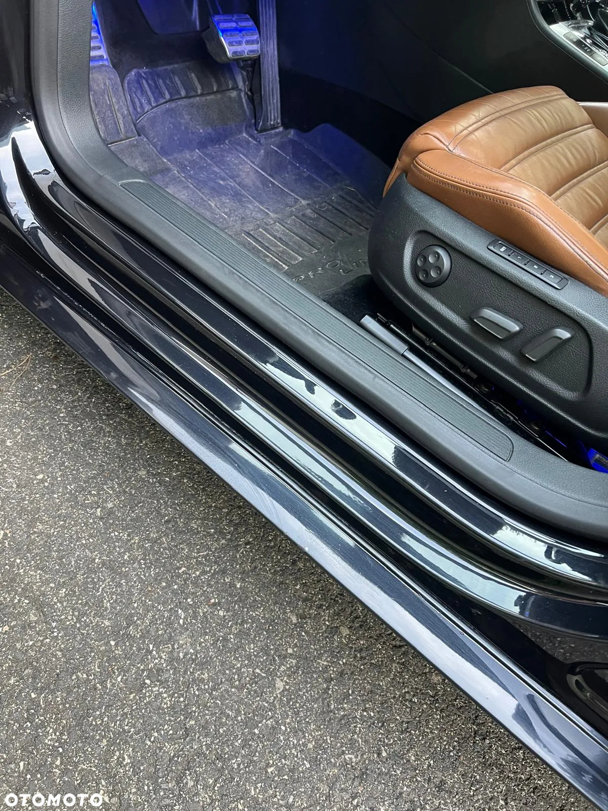 Volkswagen CC 3.6 V6 4Motion DSG - 16