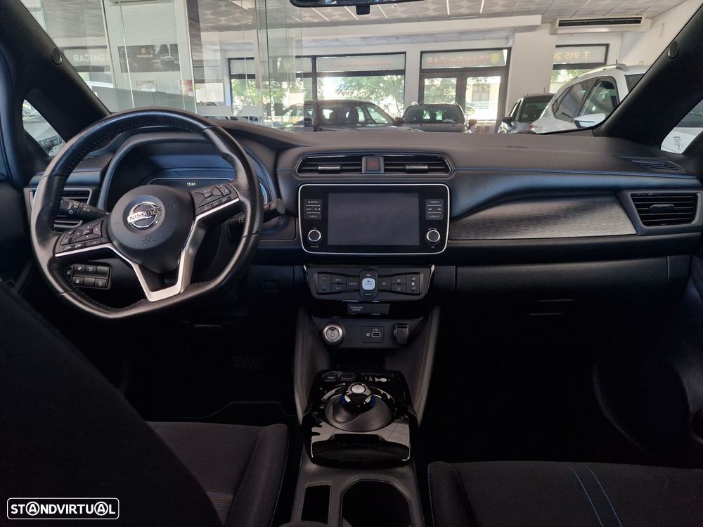 Nissan Leaf Acenta - 11