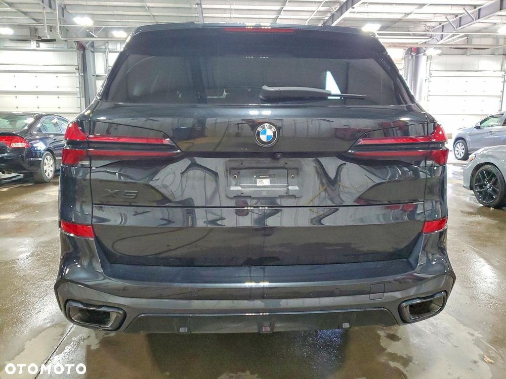 BMW X5 xDrive40i - 7