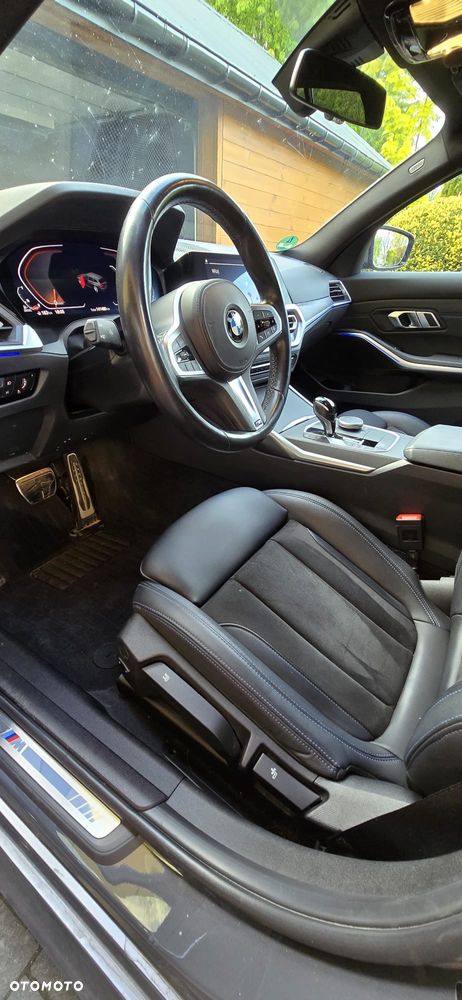 BMW Seria 3 320d xDrive M Sport - 33