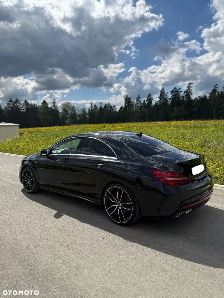 Mercedes-Benz CLA 250 7G-DCT AMG Line - 4