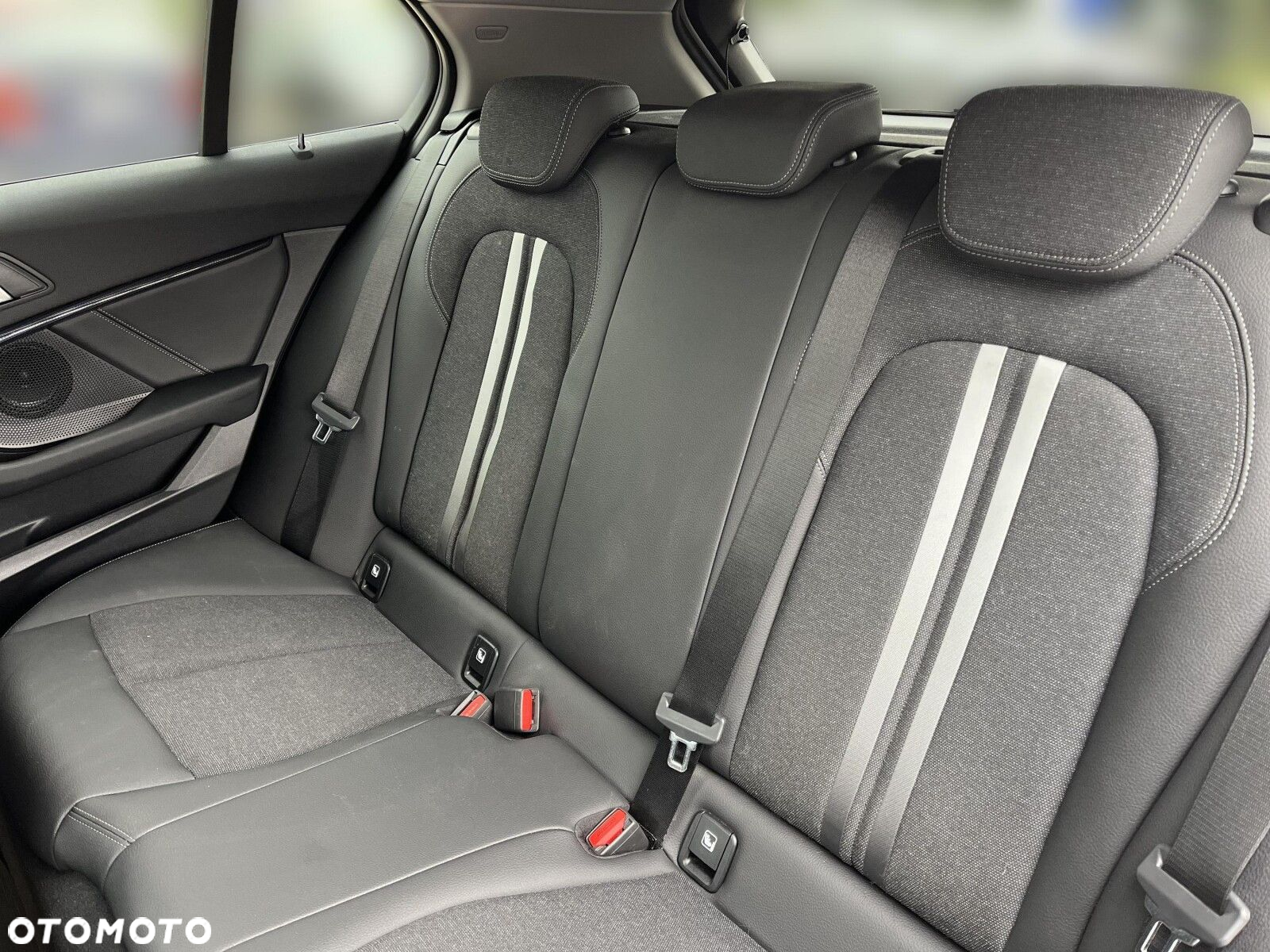 BMW Seria 1 118i Sport Line - 17