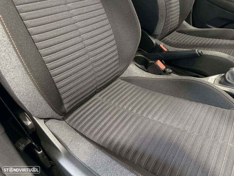 Peugeot 208 1.2 PureTech Active Pack - 23