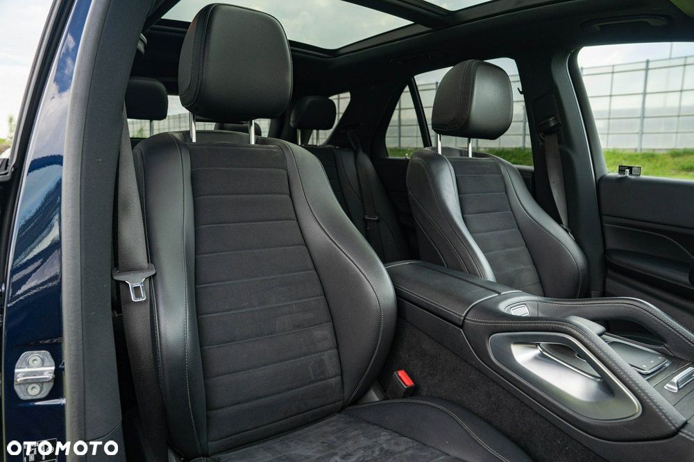 Mercedes-Benz GLE - 24