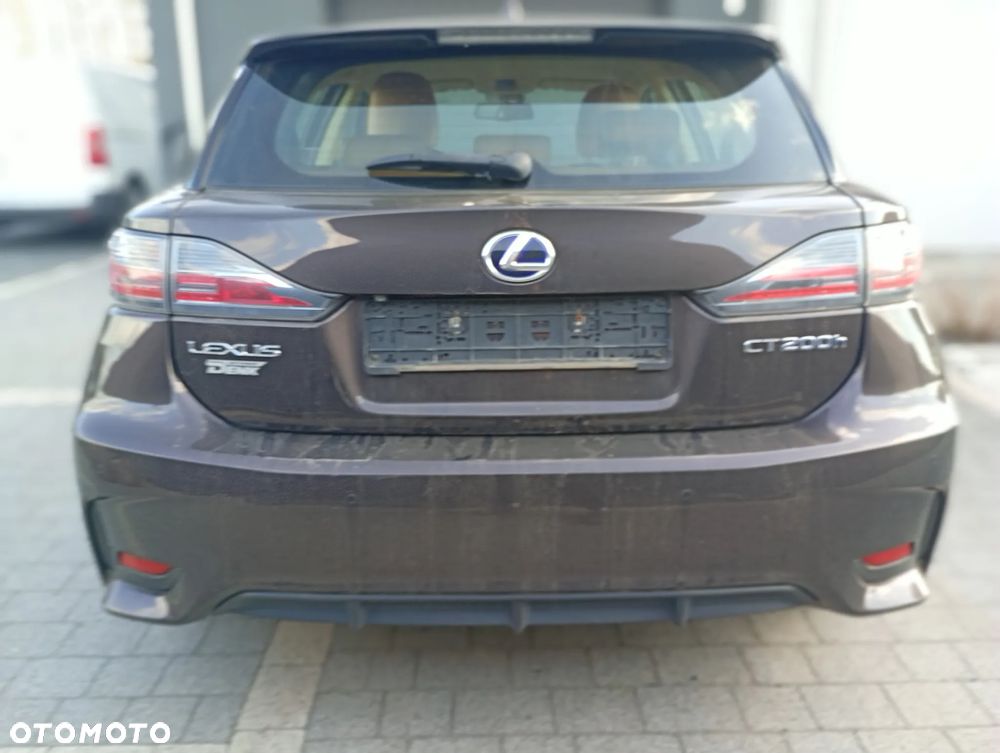Lexus CT - 5